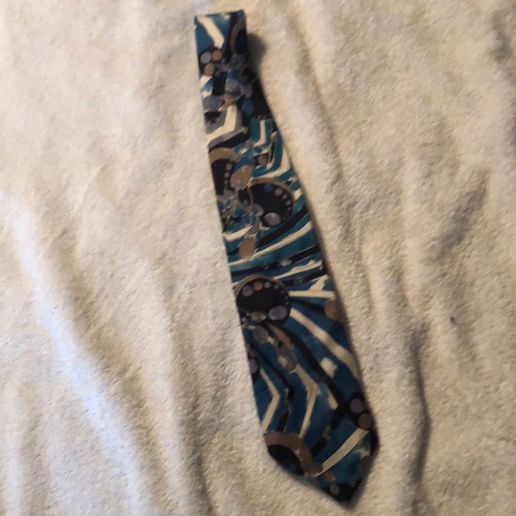 High Quality Silk Tie - Picture 1 of 2